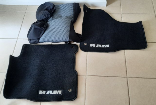 Summer Floor Mats and Seat Covers