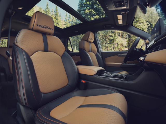 PSP26-041_interior-seats-passenger-POV