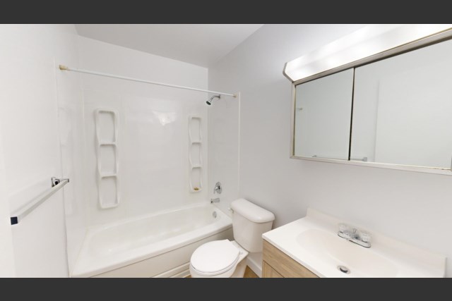 Unit-23-186-Dundas-St-Sarnia-ON-04132024_141311