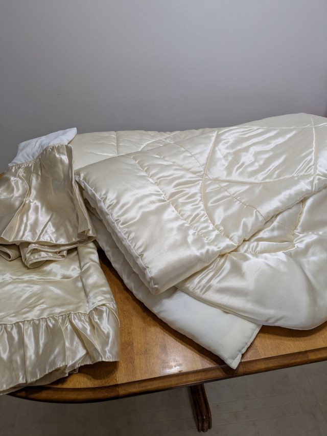 Comforter resized