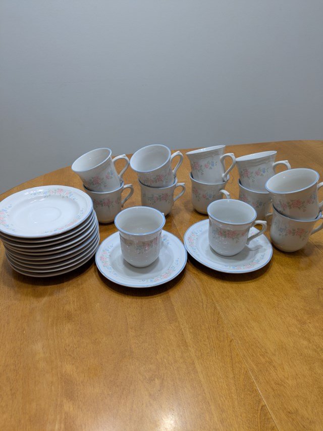 Stoneware blue compressed