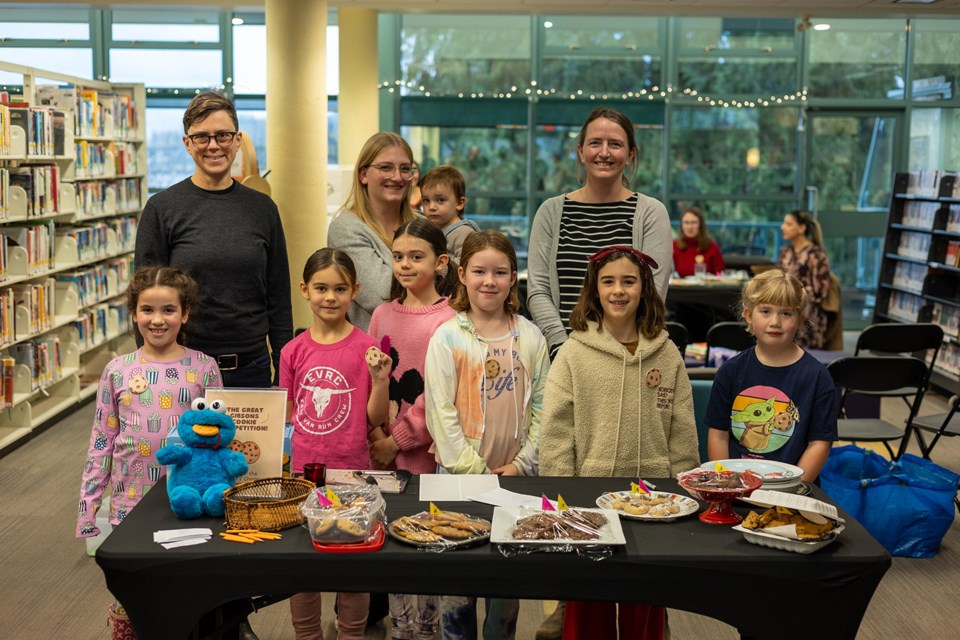 arts-culture-art-beat-cookie-competitors
