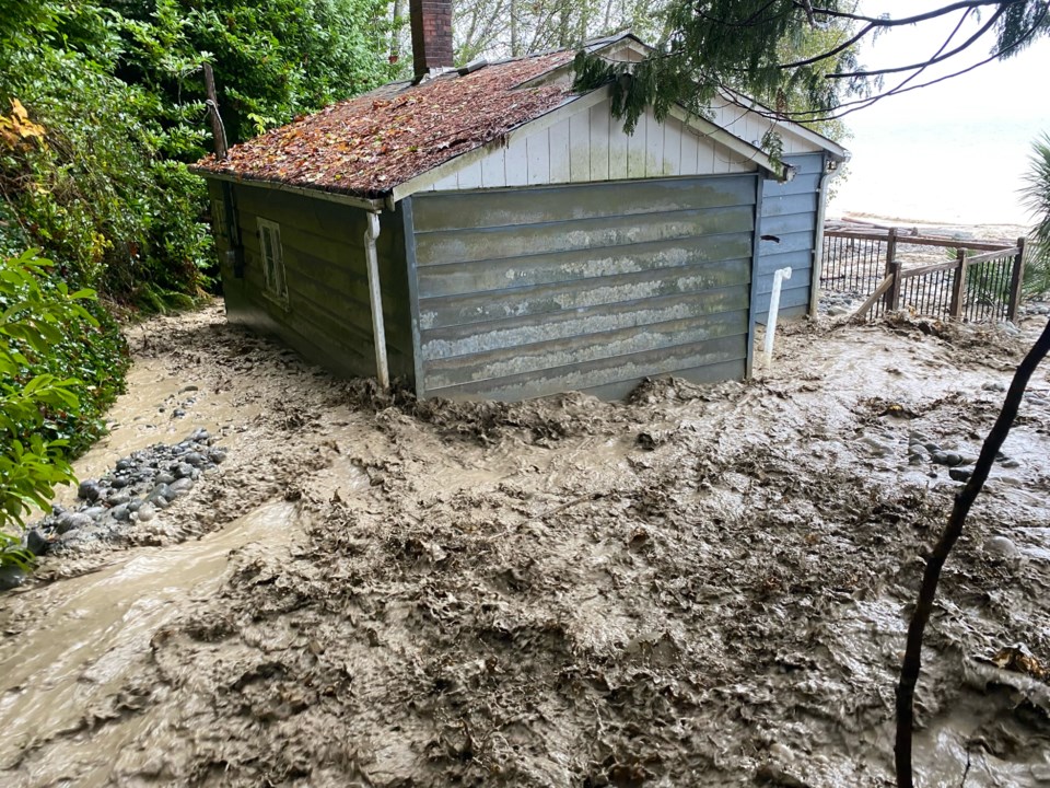 N.Cabin flood-4