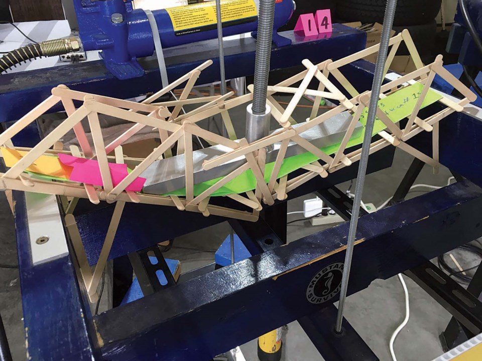 c-bridge-building_d
