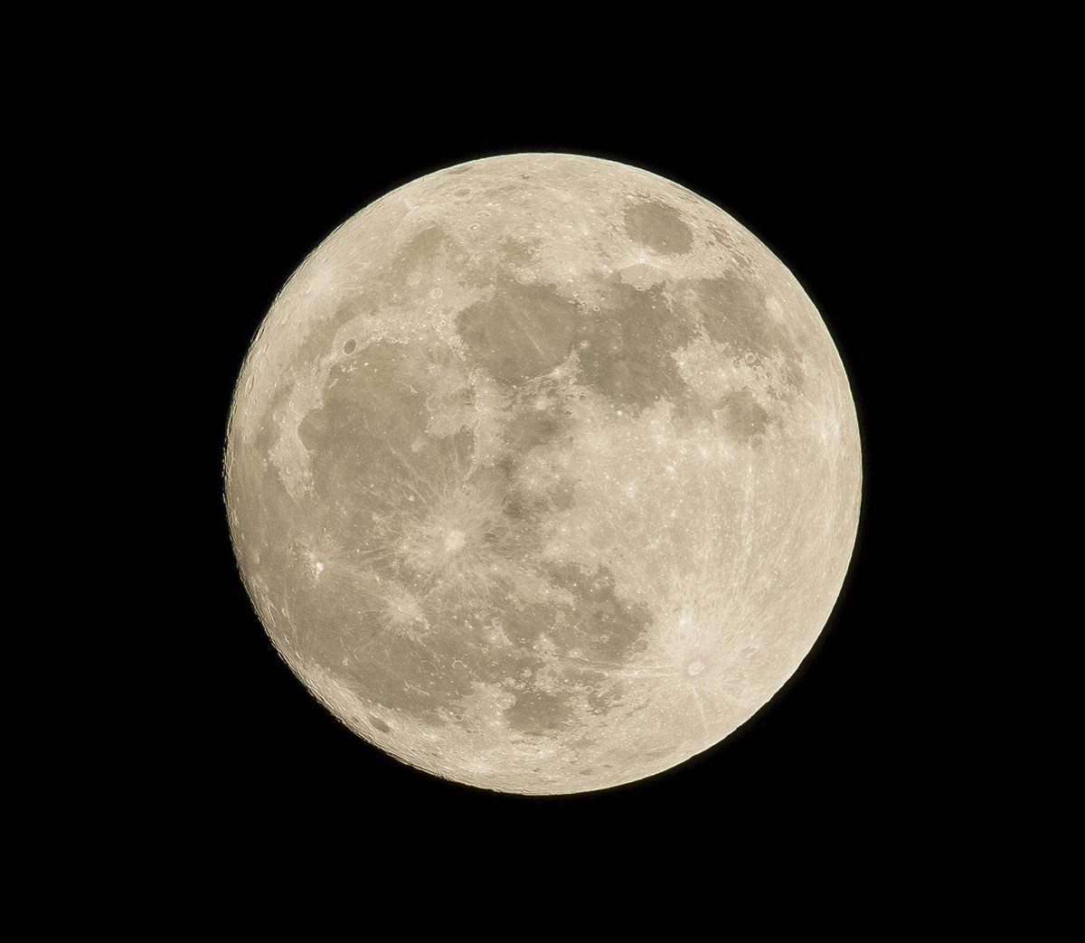 Sky Sechelt: ¿Conoces estos puntos de referencia lunares?  Míralos en abril
