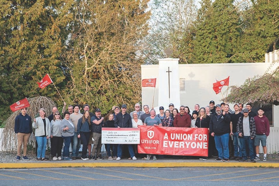 c-coast-wide-food-bank-drive-unifor-2_d