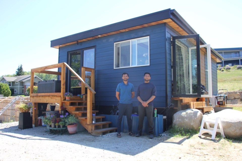 Laneway House Sechelt BC Canada - Rohe Homes Ltd Vancouver BC.