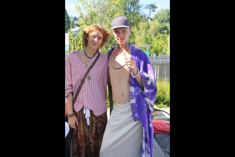 Sol Battaglio and Molly Riepe.