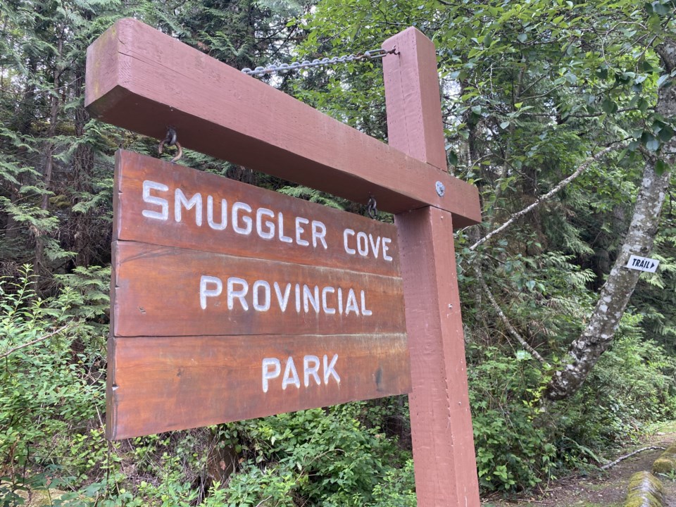 smuggler-cove-provincial-park