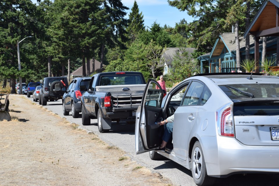 parking Trail Bay