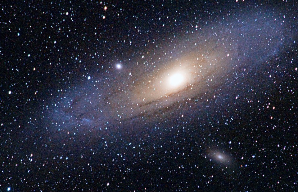 andromeda-galaxy-imaged-from-12500-feet-in-californias-white-mountains