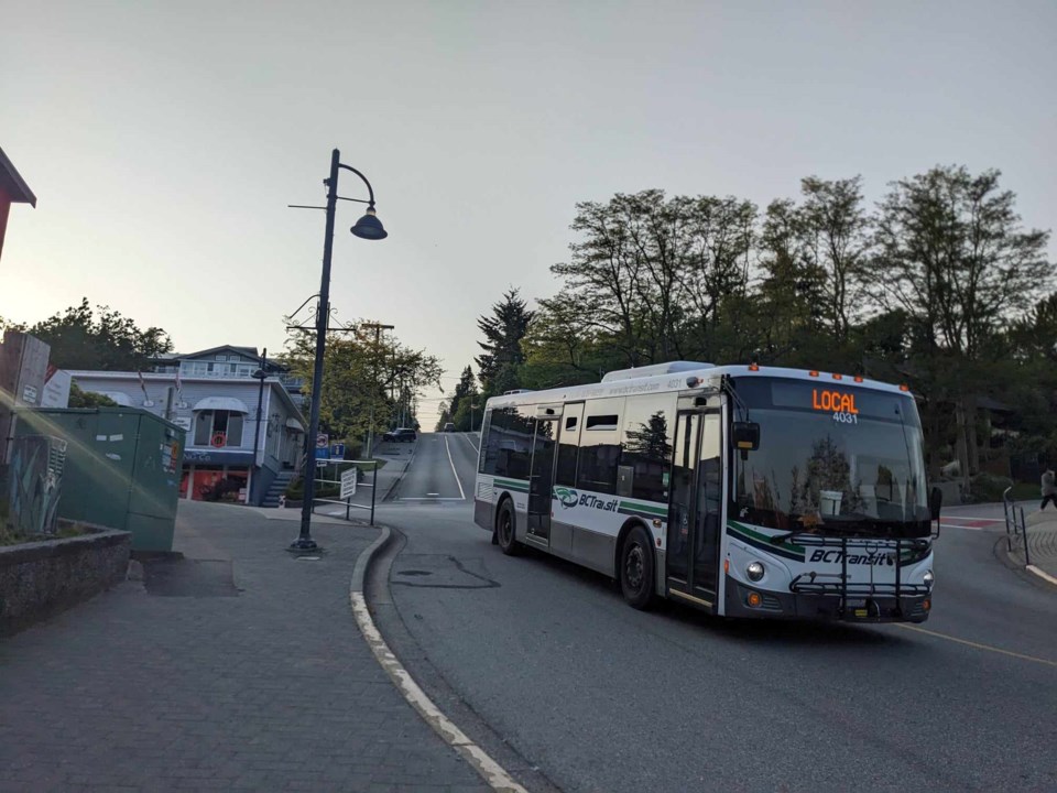 bc-transit-bus-in-gibsons