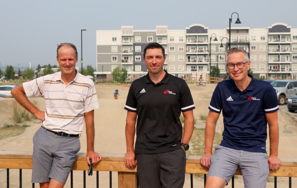 20210730 Cochrane Physio donates to LaunchPad Bike Park JL 0002