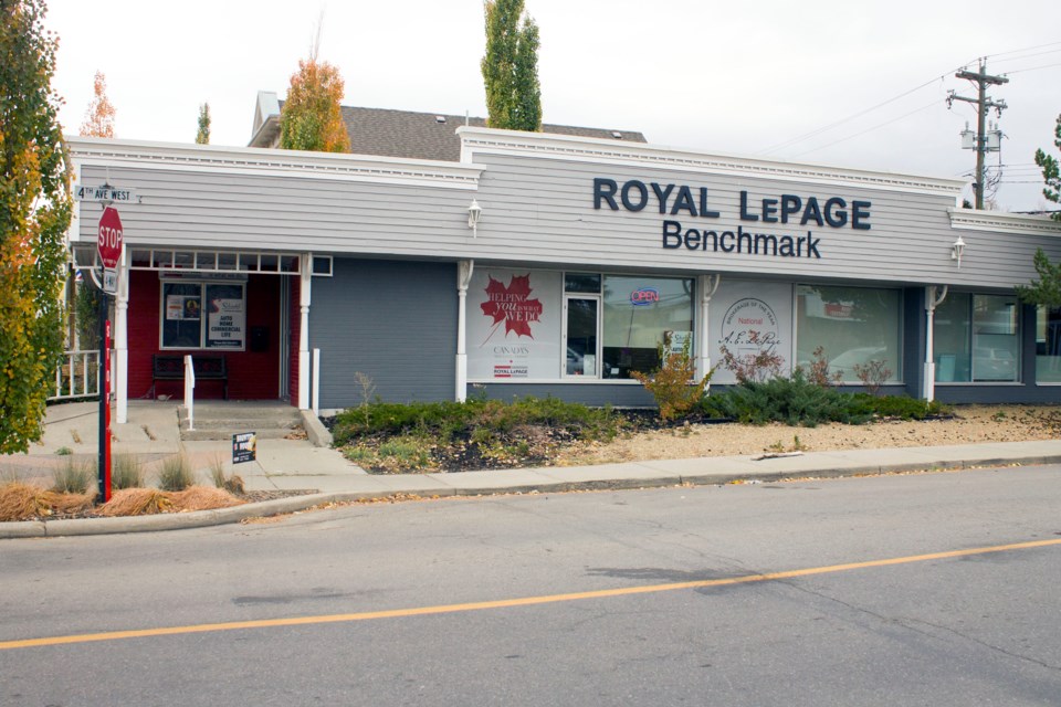 20221020royallepagebenchmarkcochrane