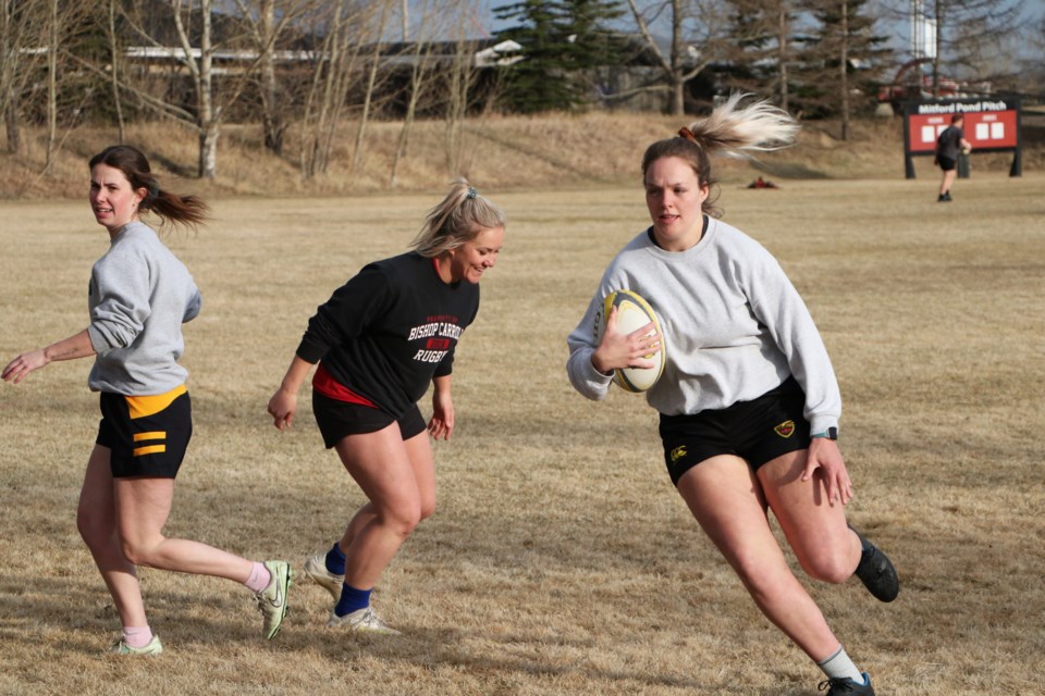 20220426 Bow Valley Rugby Grizzlies women's practice 1 JL