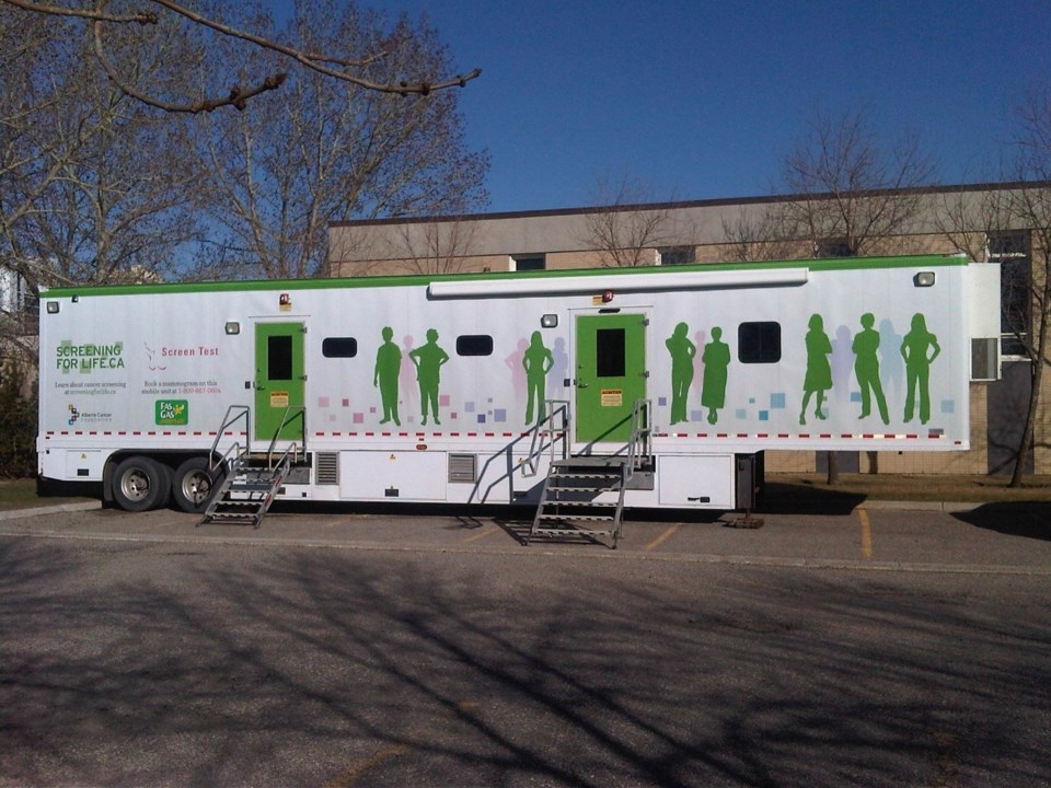 MammogramMobileTrailer