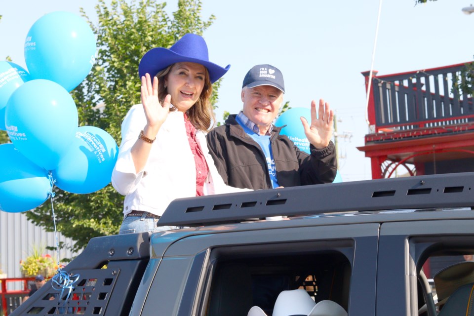 2025-parade_danielle-smith