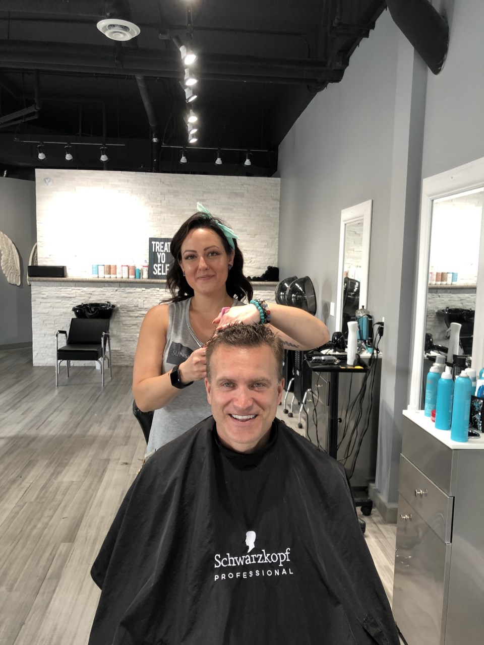 Sunset Styling Co Chops Locks For Cancer Today