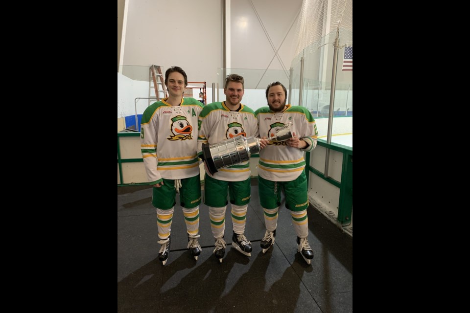 Connor Rendell (middle) helped the Oregon Ducks win the PAC-8 Championship, clinching them a berth in the Regional Finals with the possibility of the Ducks reaching their first National Championship tournament in school history. Submitted Photo 