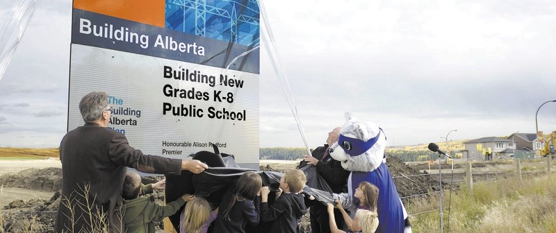 A new Sunset Ridge school is slated to open for the 2016-17 school year.