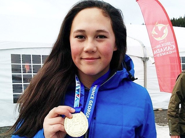Cochrane&#8217;s Ashleigh Alexander displays the gold medal she won in female slalom skiing Feb. 18 at the 2015 Canada Winter Games in Prince George, B.C.