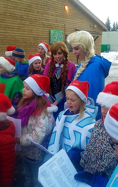 Cochrane Glee Club singing at the Bragg Creek Spirit of Christmas festival this past weekend. The Glee Club is busy bringing Christmas cheer to the area.