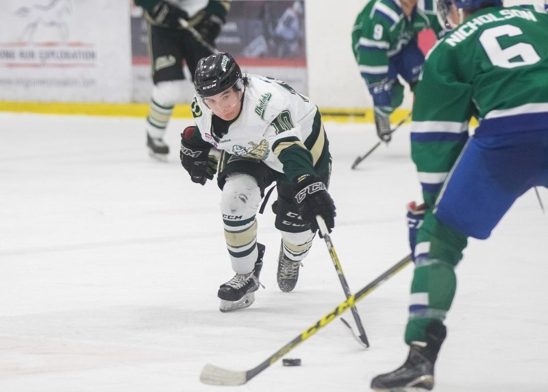 Cochrane hockey star Austin Wong, who is currently lacing them up with the AJHL&#8217;s Okotoks Oilers has comitted to the University of Harvard.