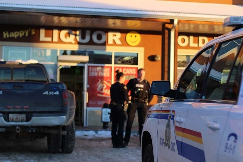 Police responded to a possible robbery in progress at Happy&#8217;s Liquor yesterday evening.