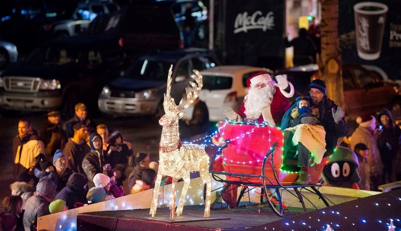 The Santa Claus parade coming this Saturday is in need of more volunteers.