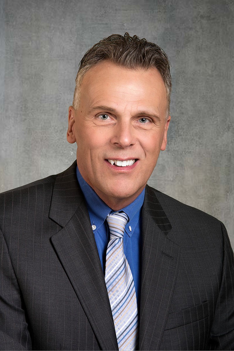 Coun. Alex Reed wants the town to establish a Sunshine List.