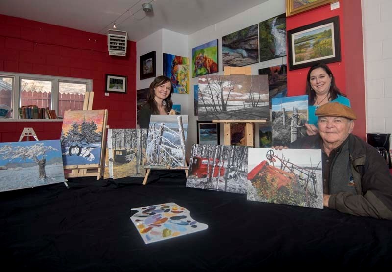 Alison King (left) has teamed up with Janet Armstrong and Jack Tennant with her large canvas printing services to provide an archival-quality canvas designed to last 100