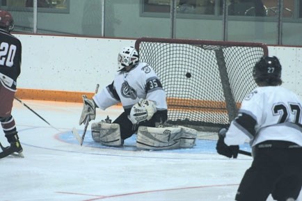 enerals forward Taylor House scores Cochrane&#8217;s first goal of the 2012-13 Heritage Junior Hockey League season against Brandon Chornoby, just 35 seconds into their Sept. 