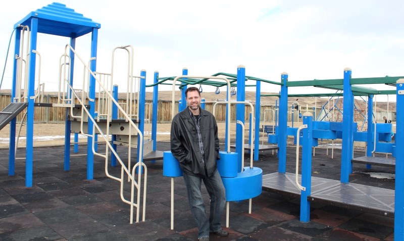 Dan Cunin has announced his candidacy for Cochrane town council. The next municipal election will be held in October.