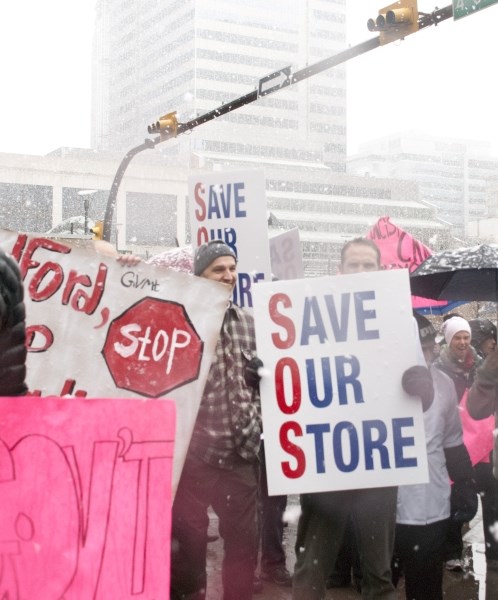 A snowstorm couldn&#8217;t keep pharmacists and supporters from marching in protest of the Alberta Government&#8217;s plans to reduce generic drug costs. About 200 people