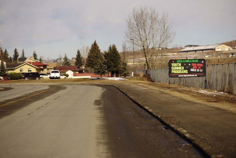The Town of Cochrane is looking for residents to provide input into information signs, like the one found on Glenbow Drive.