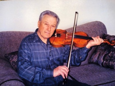 Krupa, Adam - with violin 2