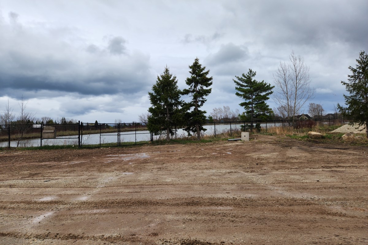 Local residents dial up opposition to Craigleith cell tower