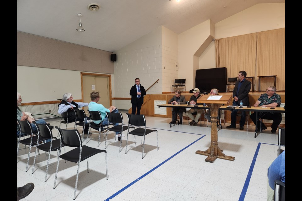 OPP detective Brad Olsen speaks at the Grey Highlands town hall meeting in Feversham.