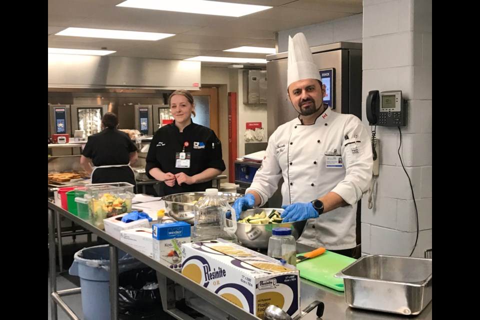 CGMH’s Red Seal Chef, Chelsea Nold and Serge Kostenko, Executive Chef from Sunnybrook Health Sciences
Centre on-site to help with the launch of Freshflex prepare the first, fresh to order meals that patients will enjoy each
day. Supplied photo