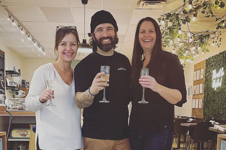 Founded by three passionate individuals – Jenni Booth, Lisa Santos, and Derek Muscat – BrightSide Deli has quickly gained popularity among Collingwood residents and visitors alike.