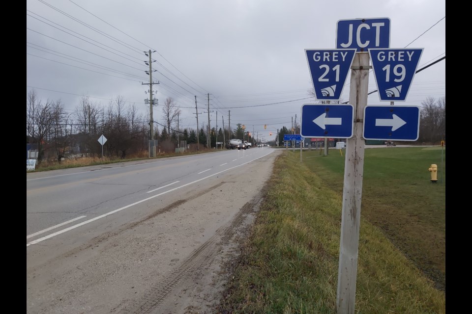 The intersection of Grey Road 19 and 21, also known as Simcoe Road 34, is jointly owned by Grey County and Simcoe County. Jennifer Golletz/ CollingwoodToday
