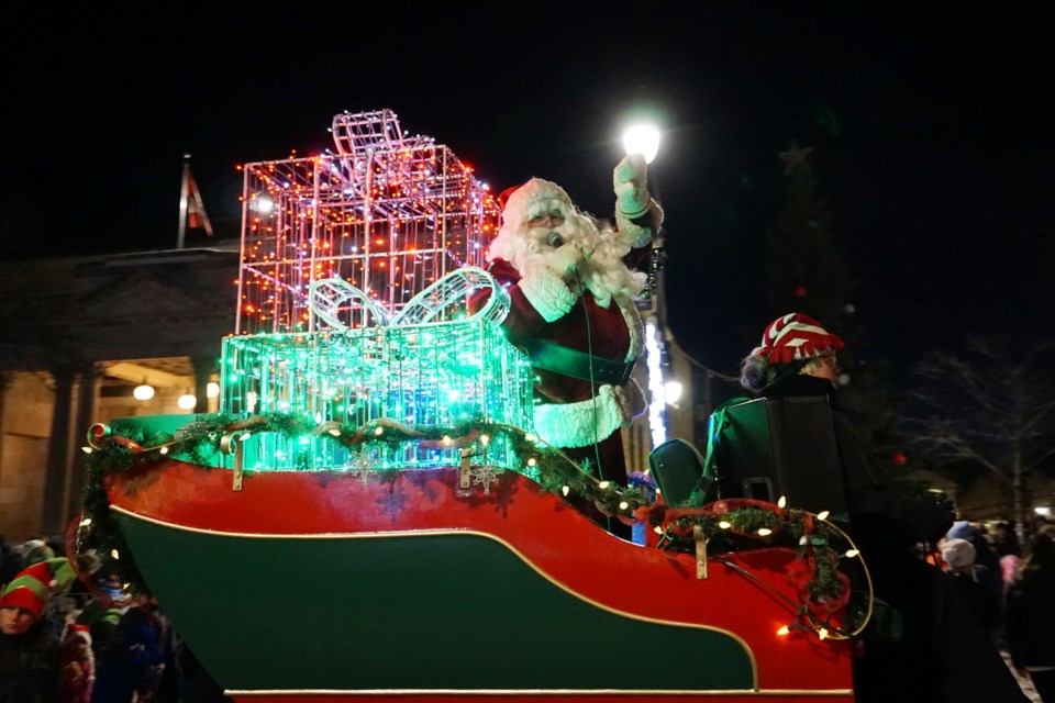 Santa Claus himself ended the Collingwood Santa Claus Parade on Saturday night. Jessica Owen/CollingwoodToday             