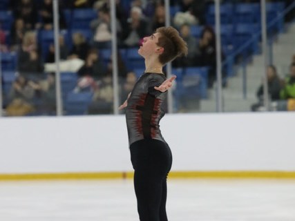 Roman Sadovsky will join the Collingwood Skating Club for the Cirque du Patinage skating carnival later this month. Contributed image. 