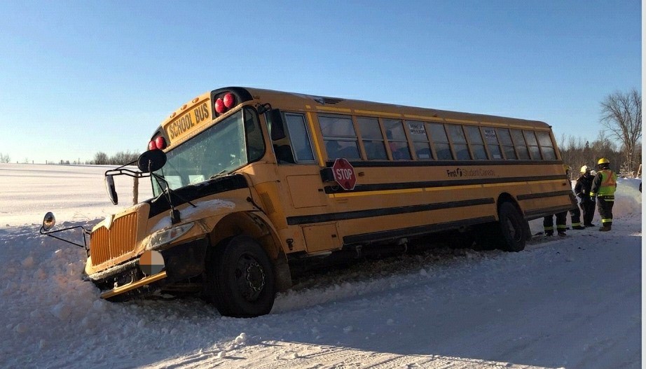 Updated school bus photo with no plate visible