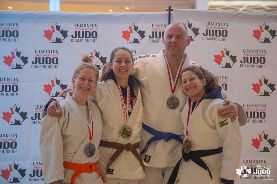 Left to right Jodi Rushton Sienna Mccorkell, Shad Potts, Isabelle Gelinas (Sensei and Team Leader)