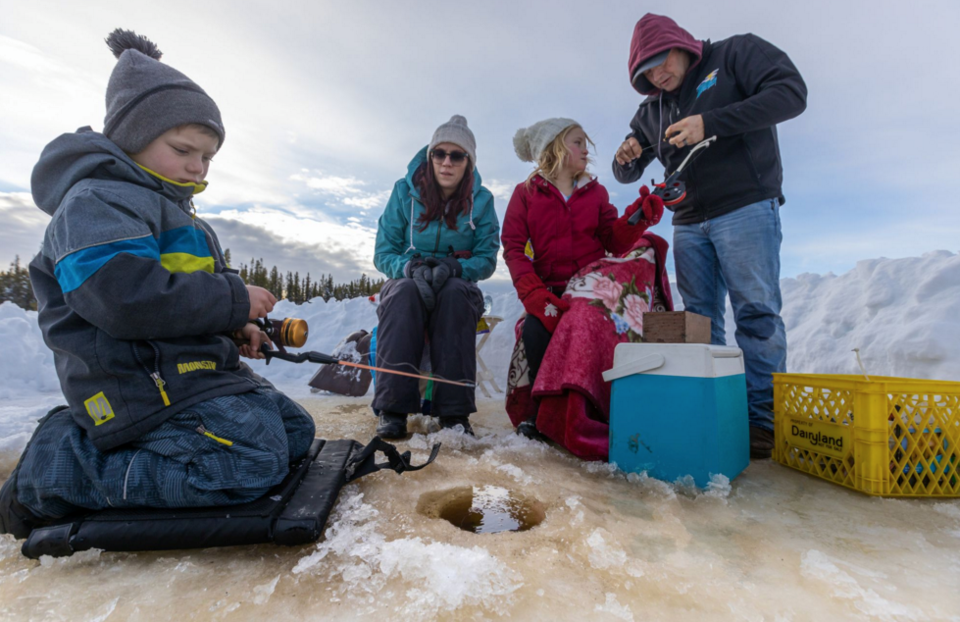 Family Ice Fun Lavoie