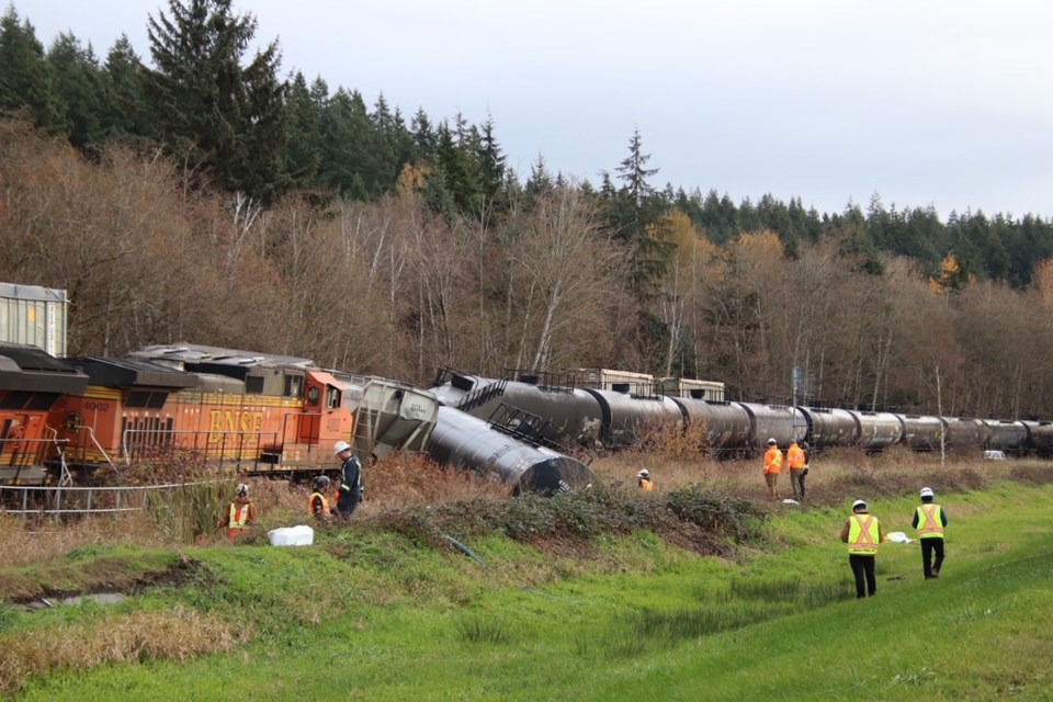 train-derails-in-north-delta