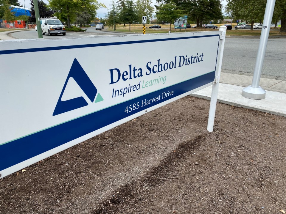 delta-school-district-sign-sandor-gyarmati-photo-2