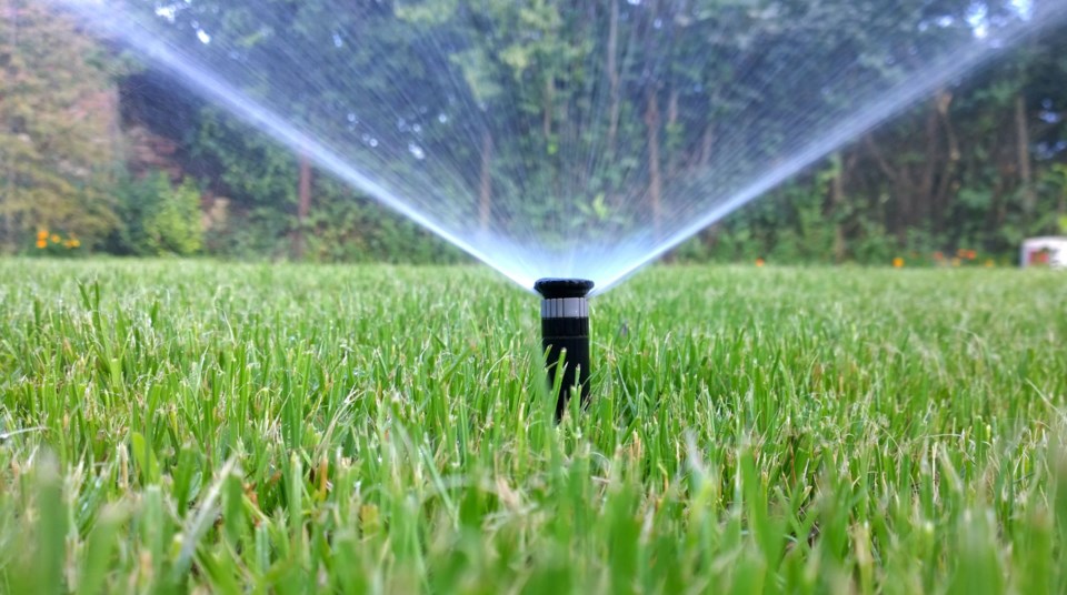 lawn sprinkler