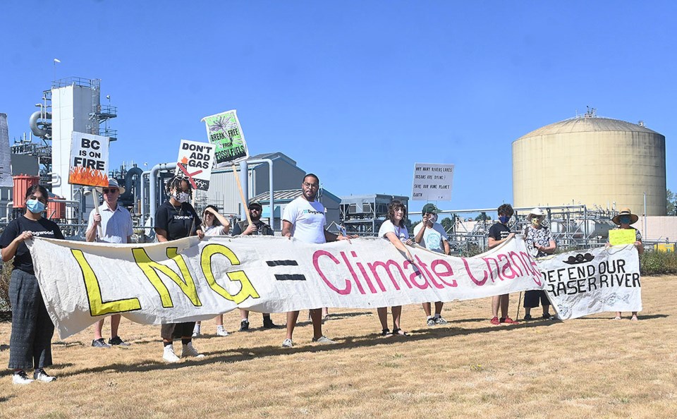 lng-protest-2021-tilbury-delta-bc